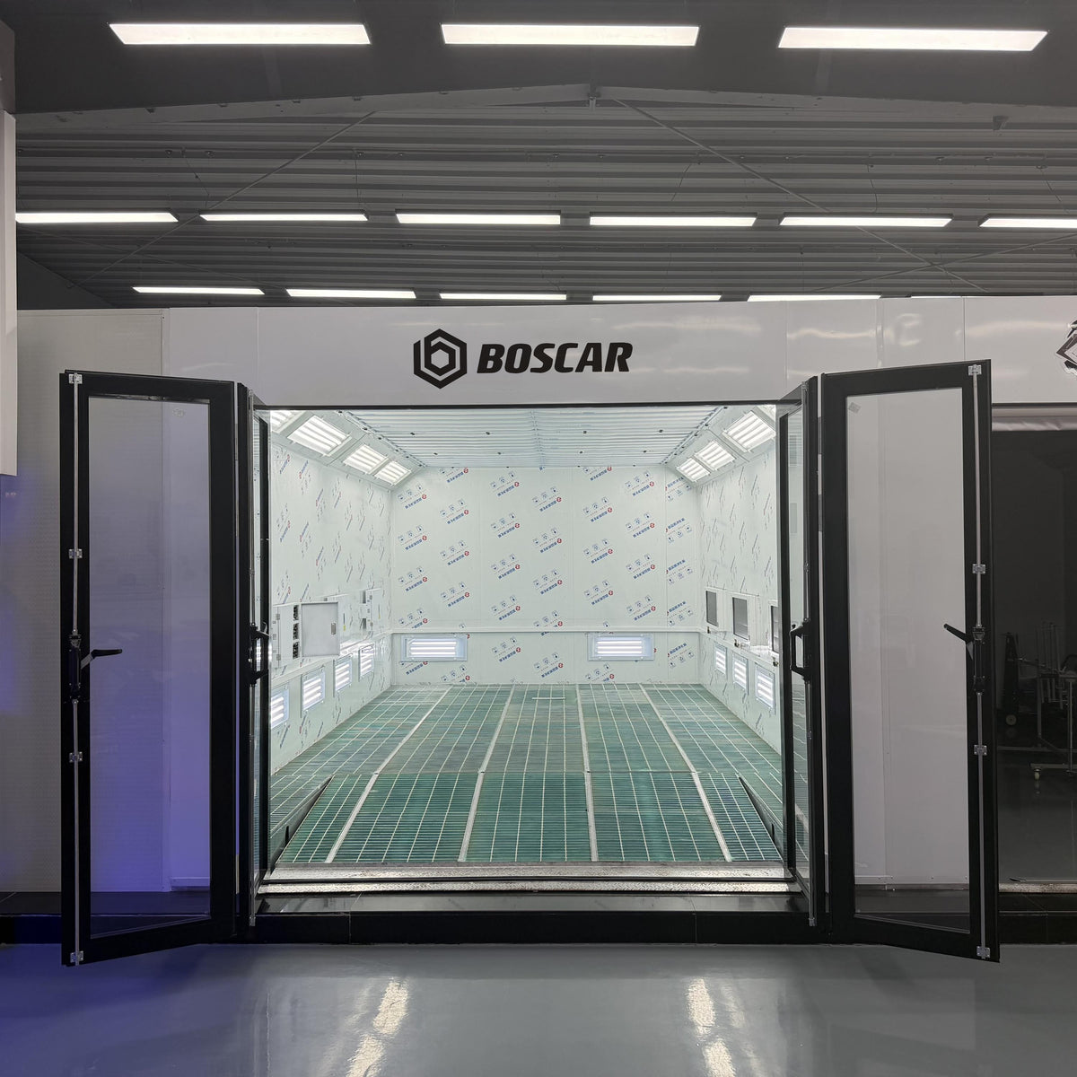 Luxury 7m Spray Booth Internal ramp Car Paint Room with Electric/Diesel Heating