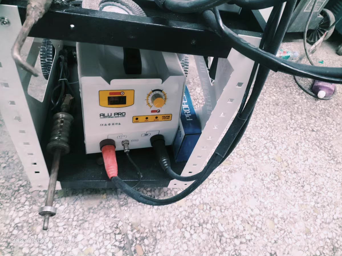 BOSCAR 99ES Welder and Dent Puller Machine for Steel and Aluminum