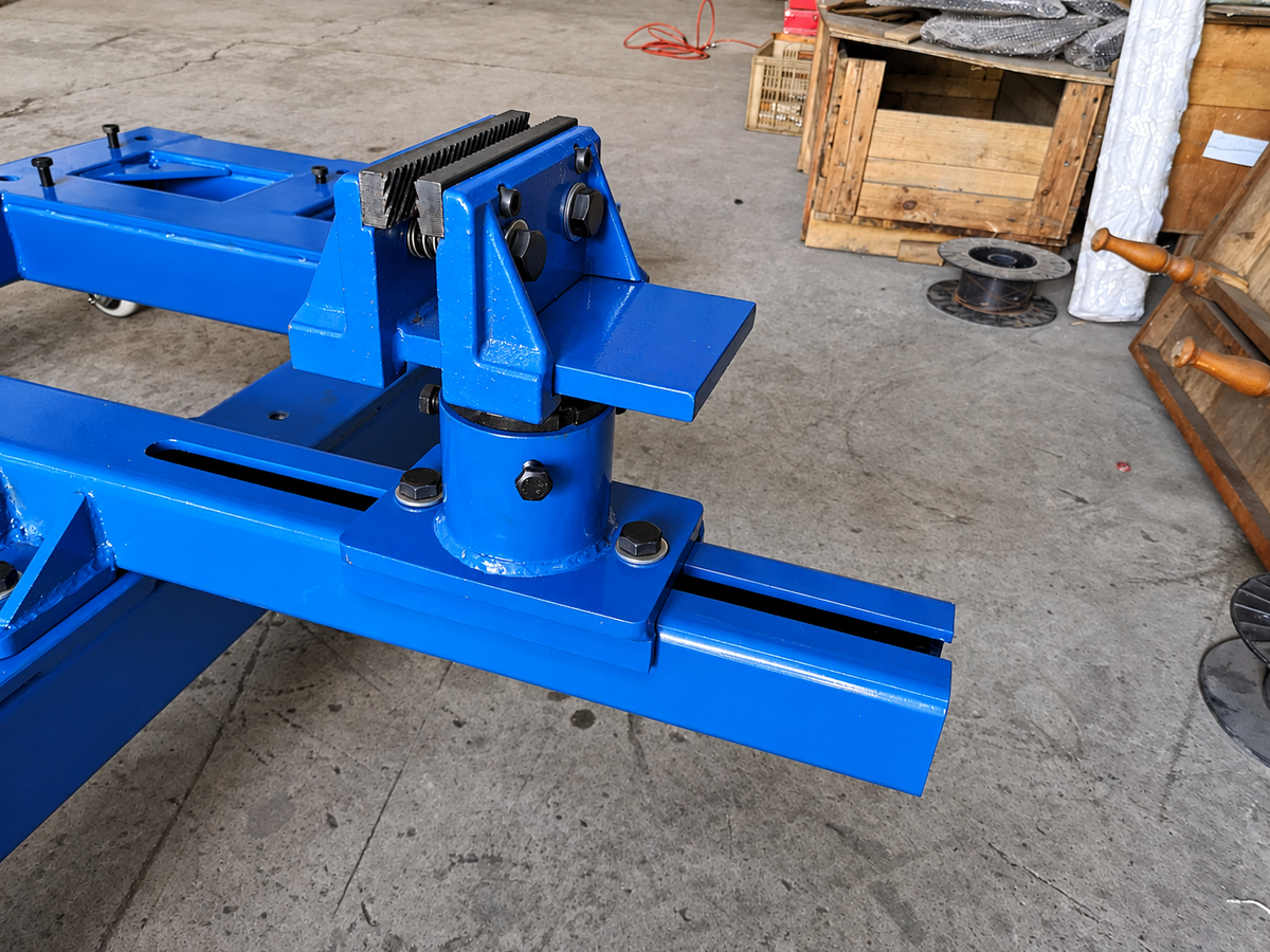 BOSCAR Portable Frame Machine Frame Straighten Machine 10T Tower Pulling Force