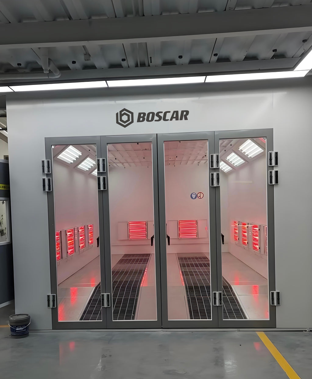 Luxury 8m Spray Booth Internal ramp Car Paint Booth with Electric/Diesel Heating